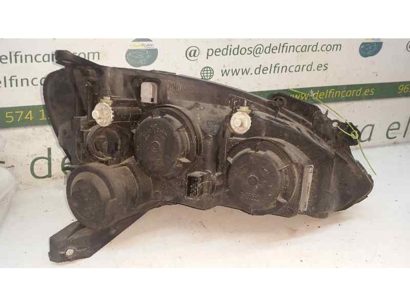 Recambio de faro izquierdo para opel corsa c club referencia OEM IAM   1 PATA ROTA