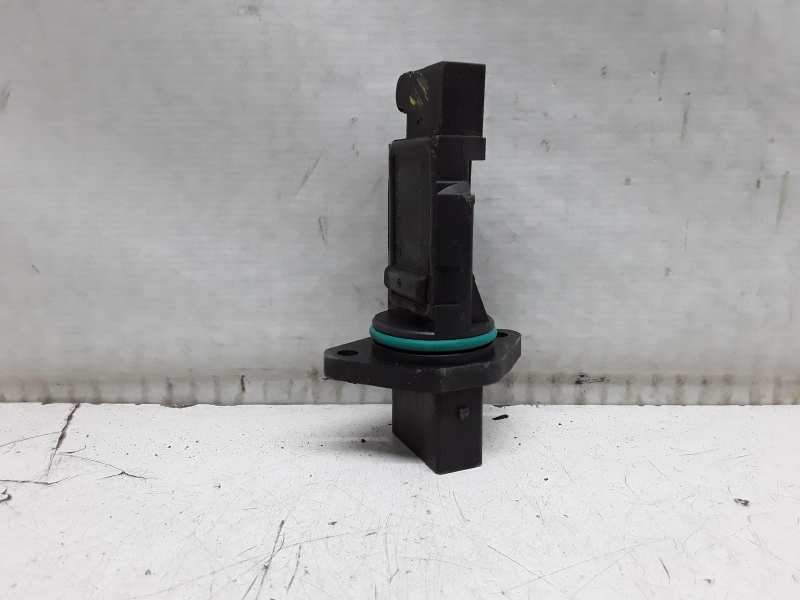 Recambio de caudalimetro para opel omega b 2.5 turbodiesel (x 25 td / u 25 td / l93) referencia OEM IAM F00C262023  