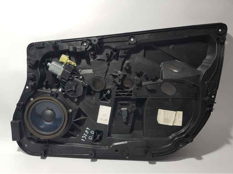 Recambio de elevalunas delantero derecho para ford fiesta (ccn) trend referencia OEM IAM C1BBA045H16AB 6 PINS ELECTRICO