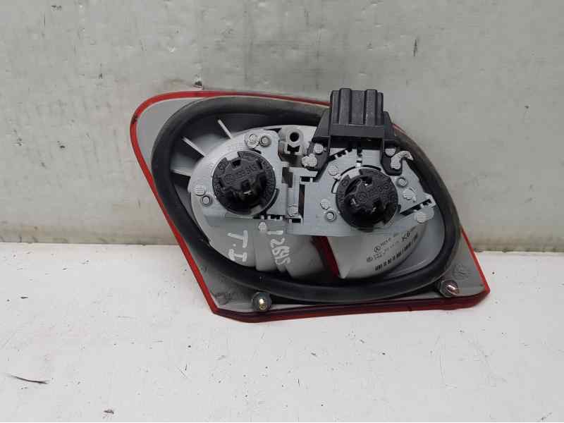 Recambio de piloto trasero izquierdo para mercedes-benz clase e (w210) berlina 230 (210.037) referencia OEM IAM  INTERIOR 