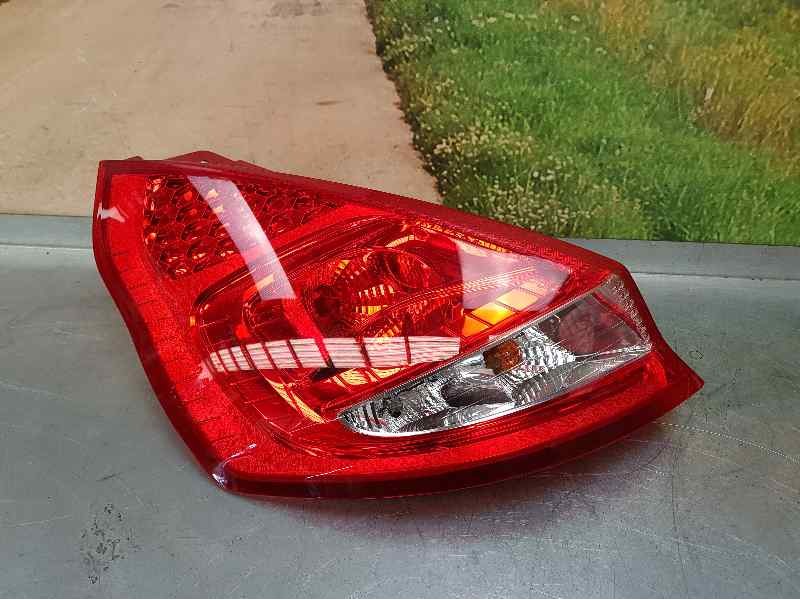 Recambio de piloto trasero izquierdo para ford fiesta (cb1) ghia referencia OEM IAM 8A6113A603AB  