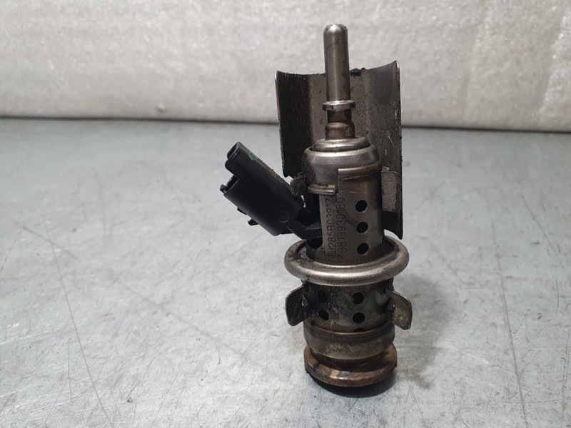 Recambio de inyector adblue para opel combo cargo (e) edition referencia OEM IAM 9813930180 J285B03917 