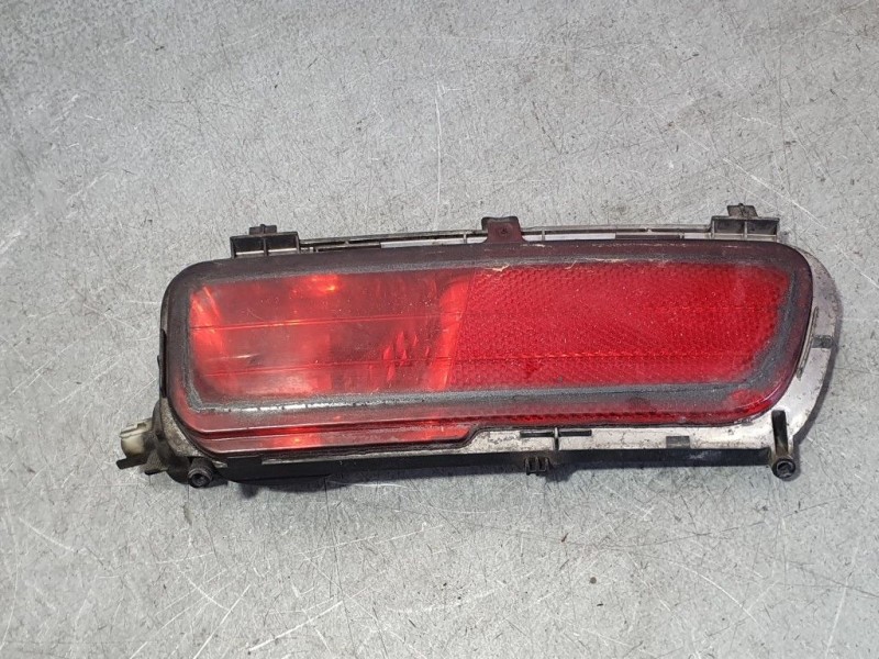 Recambio de piloto trasero derecho paragolpes para citroën c4 grand picasso exclusive referencia OEM IAM 6351HS  MANCHADO PINTUR