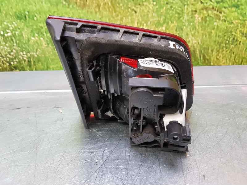 Recambio de piloto trasero derecho para citroën c5 berlina millenium referencia OEM IAM 9675067680  INTERIOR