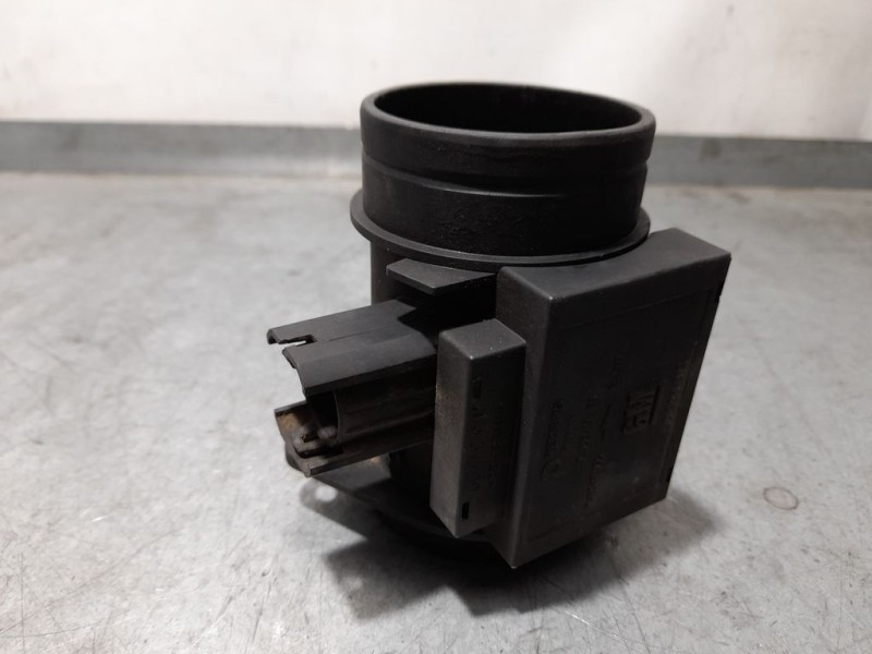 Recambio de caudalimetro para opel omega b elegance familiar referencia OEM IAM 72241900 GM90528813 