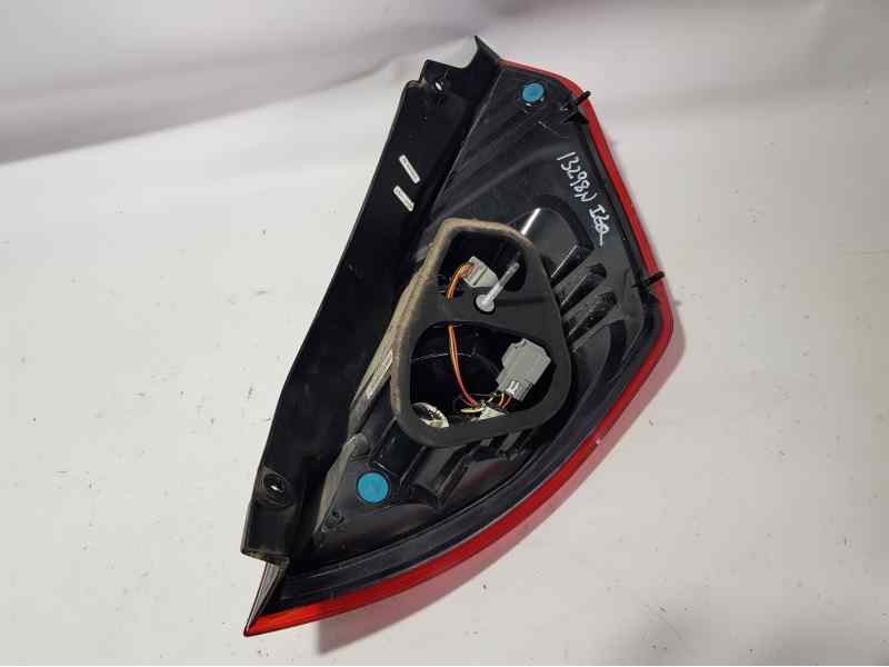 Recambio de piloto trasero izquierdo para ford fiesta (ccn) trend referencia OEM IAM C1BB13405A  