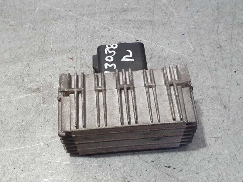 Recambio de caja precalentamiento para opel astra g berlina comfort referencia OEM IAM 09132691 51299008 GM DE PRECALENTAMIENTO