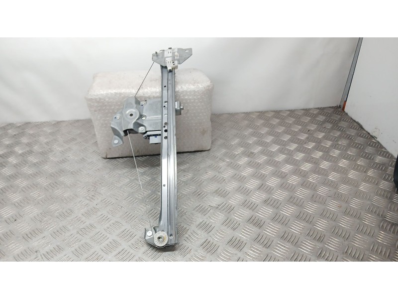 Recambio de elevalunas delantero izquierdo para renault express furgoneta/monovolumen 1.5 blue dci 95 (f6ab) referencia OEM IAM 