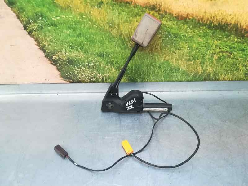 Recambio de pretensor airbag izquierdo para jaguar x-type 2.0 v6 executive referencia OEM IAM BAMPT10479 2 CLAVIJAS, 2 Y 2 PINES