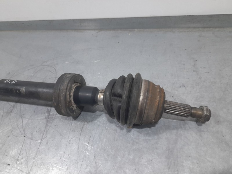 Recambio de transmision delantera derecha para seat ibiza (6k) básico referencia OEM IAM 6K0407272M  
