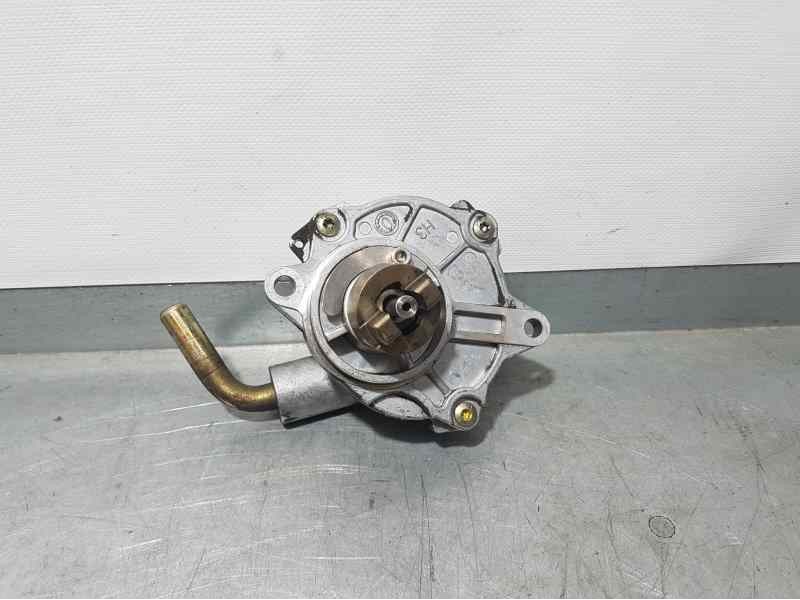 Recambio de depresor freno / bomba vacio para mercedes-benz vito (w638) caja cerrada 110 cdi  (638.094) referencia OEM IAM A6112