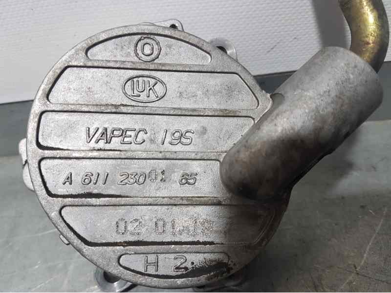 Recambio de depresor freno / bomba vacio para mercedes-benz vito (w638) caja cerrada 110 cdi  (638.094) referencia OEM IAM A6112