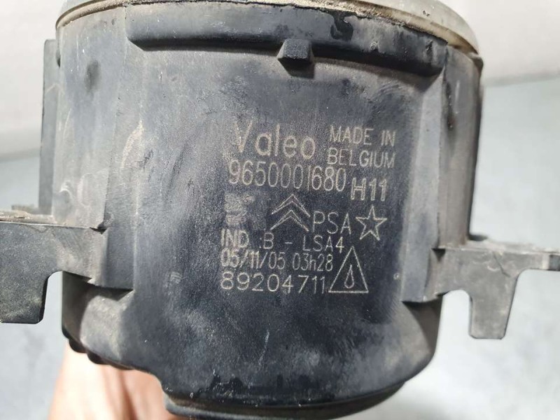 Recambio de faro antiniebla derecho para citroën xsara picasso hdi 110 fap sx top referencia OEM IAM 9650001680 89204711 VALEO