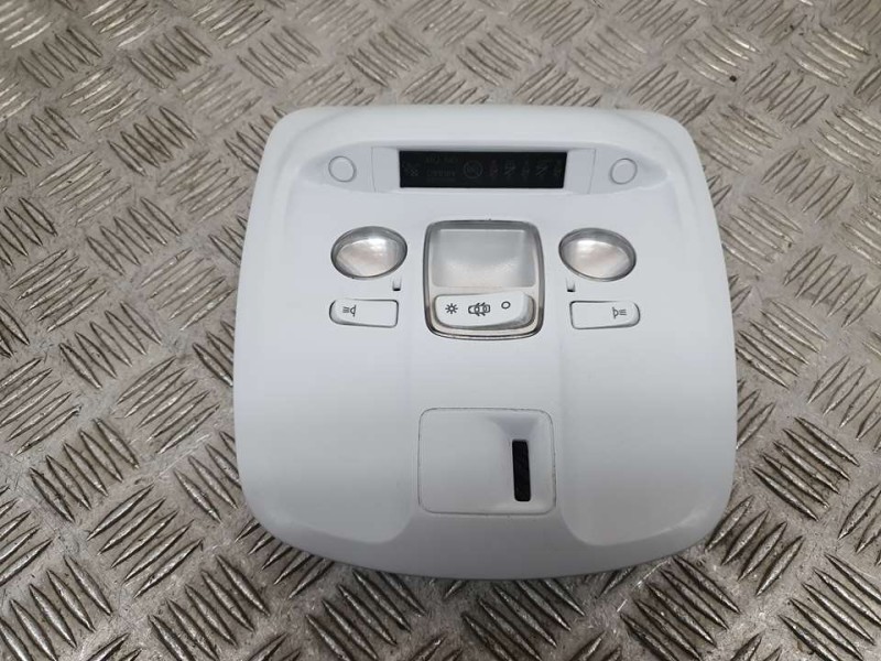 Recambio de luz interior para peugeot 308 style referencia OEM IAM 9677821577  