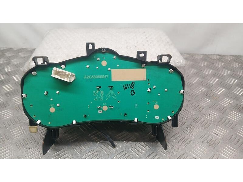 Recambio de cuadro instrumentos para peugeot 207 confort referencia OEM IAM 9666132380 VDO A2C53337652