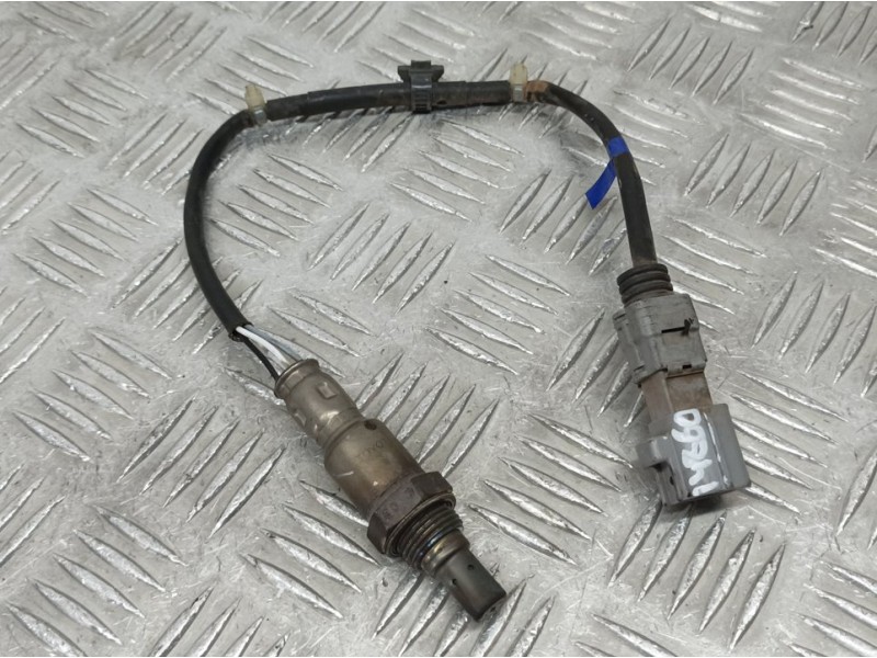 Recambio de sonda lambda para toyota yaris hybrid advance referencia OEM IAM 8946552670  