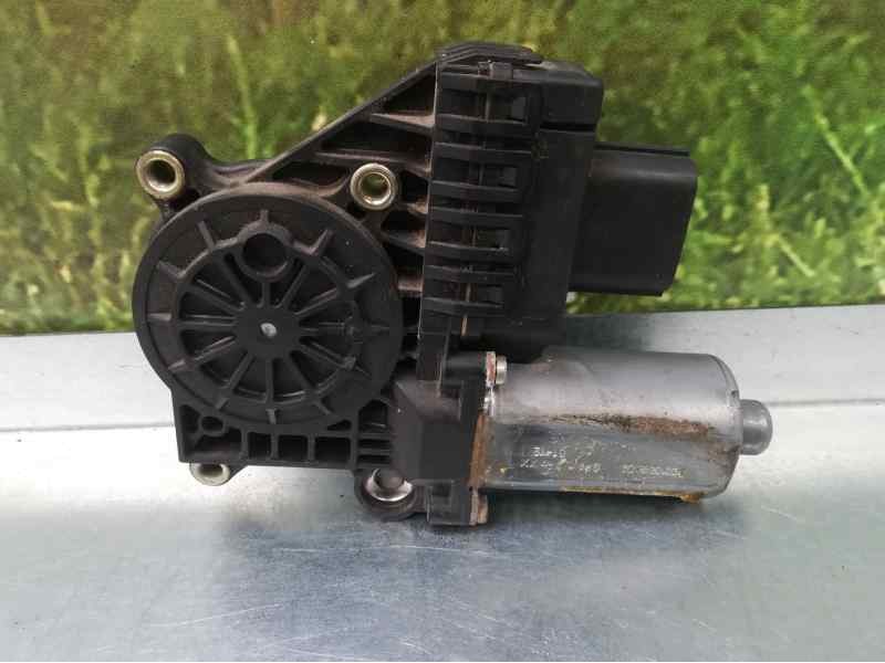 Recambio de motor elevalunas delantero derecho para jaguar x-type 2.0 v6 executive referencia OEM IAM 0130821947 991133 8 PINS E