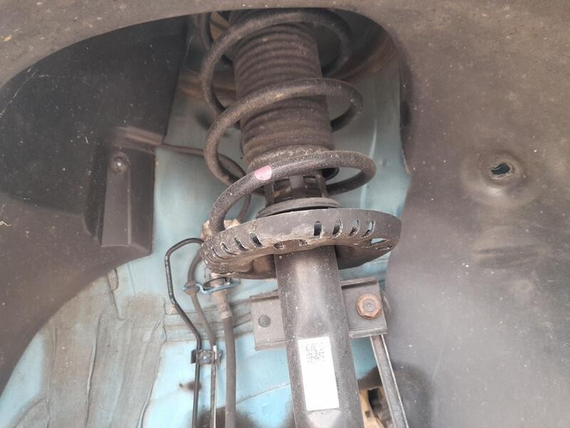 Recambio de amortiguador delantero derecho para seat ibiza iv (6j5, 6p1) 1.2 tsi referencia OEM IAM 6R0413031C  