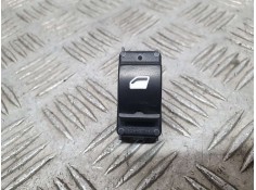 MANDO ELEVALUNAS DELANTERO DERECHO 96762292ZD 