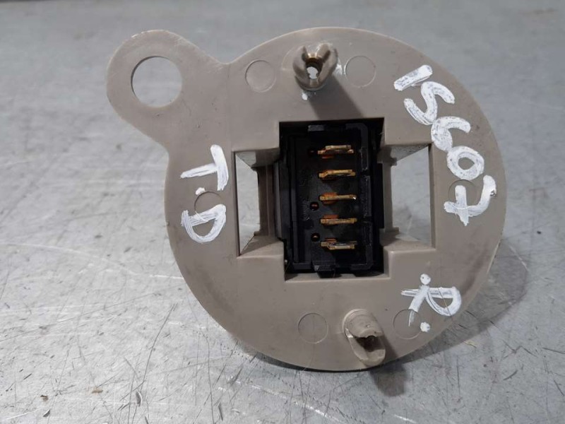 Recambio de mando elevalunas trasero derecho para citroën xsara picasso hdi 110 fap sx top referencia OEM IAM 6552Z7  