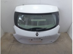 PORTON TRASERO 901003877R TOCADO 