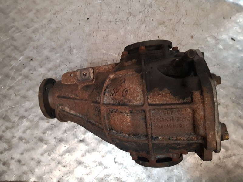 Recambio de diferencial trasero para ssangyong rodius xdi referencia OEM IAM 1513510405  