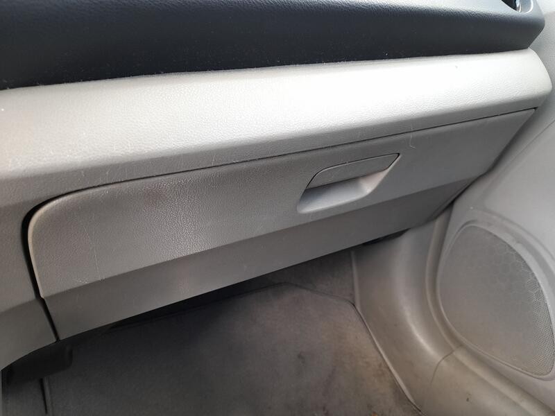 Recambio de guantera para honda insight (ze_) 1.3 ima (ze28, ze2) referencia OEM IAM 77500TM8G01ZA  