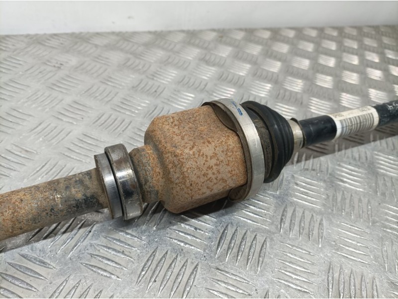 Recambio de transmision delantera derecha para citroën c3 feel referencia OEM IAM 9801048680  