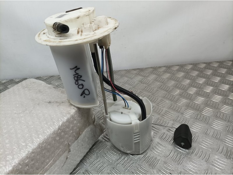 Recambio de aforador para toyota yaris hybrid advance referencia OEM IAM 777040D090  AISAN