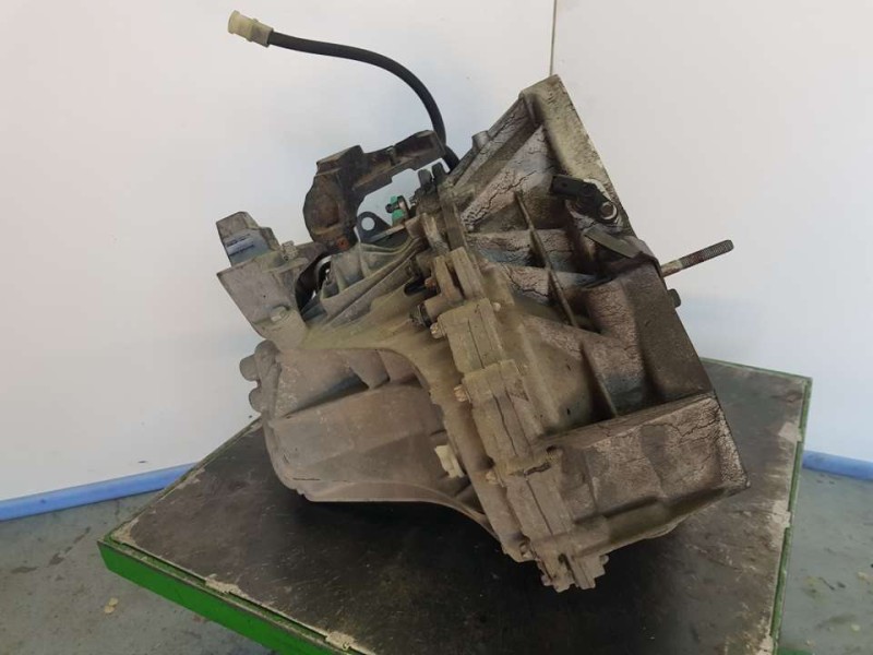 Recambio de caja cambios para renault megane iii berlina 5 p dynamique referencia OEM IAM TL4A030 S001651 6VELOCIDADES