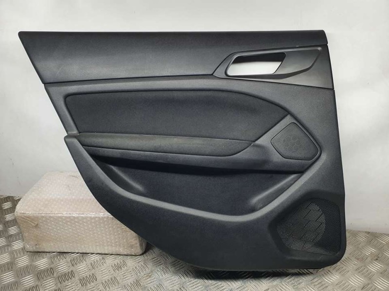 Recambio de juego tapizados / cartoneras para peugeot 308 style referencia OEM IAM   