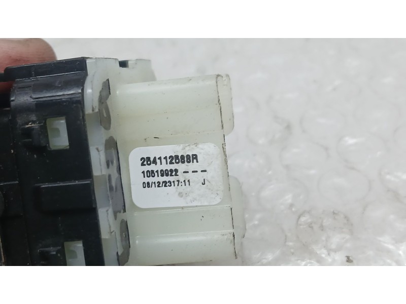 Recambio de mando elevalunas delantero izquierdo para renault express furgoneta/monovolumen 1.5 blue dci 95 (f6ab) referencia OE