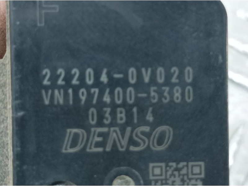 Recambio de caudalimetro para toyota yaris hybrid advance referencia OEM IAM 222040V020 1974005380 DENSO