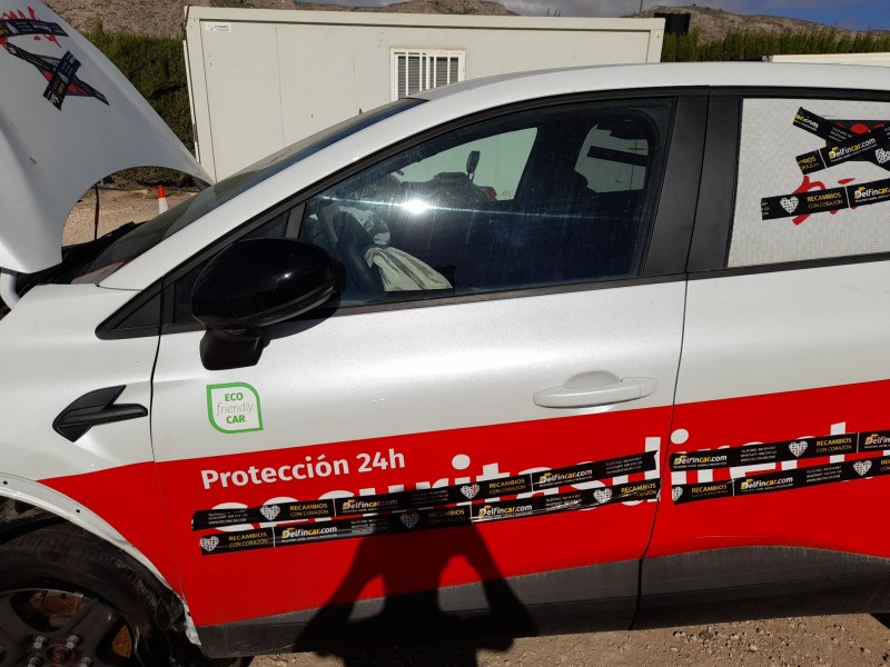 Recambio de puerta delantera izquierda para renault captur ii (hf_) 1.0 tce 90 eco-g (hfm6) referencia OEM IAM 801018321R  