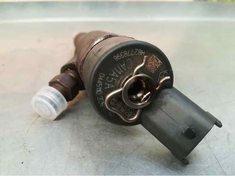 Recambio de inyector para renault megane iii coupe dynamique referencia OEM IAM H82778396 0445110328 BOSCH