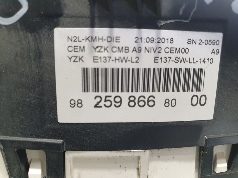 Recambio de cuadro instrumentos para peugeot 2008 (--.2013) 1.5 blue hdi referencia OEM IAM 9825986680  