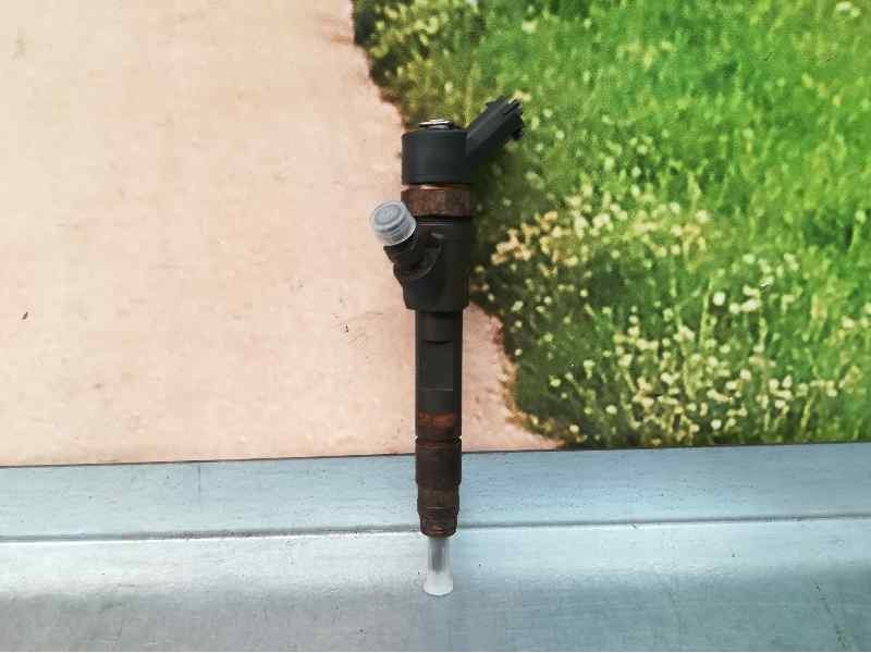 Recambio de inyector para renault megane iii coupe dynamique referencia OEM IAM H82778396 0445110328 BOSCH