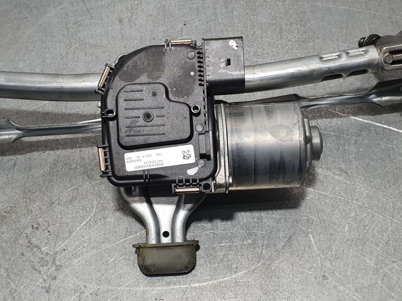 Recambio de motor limpia delantero para citroën c5 aircross feel referencia OEM IAM 9824762480 3397022076 BOSCH