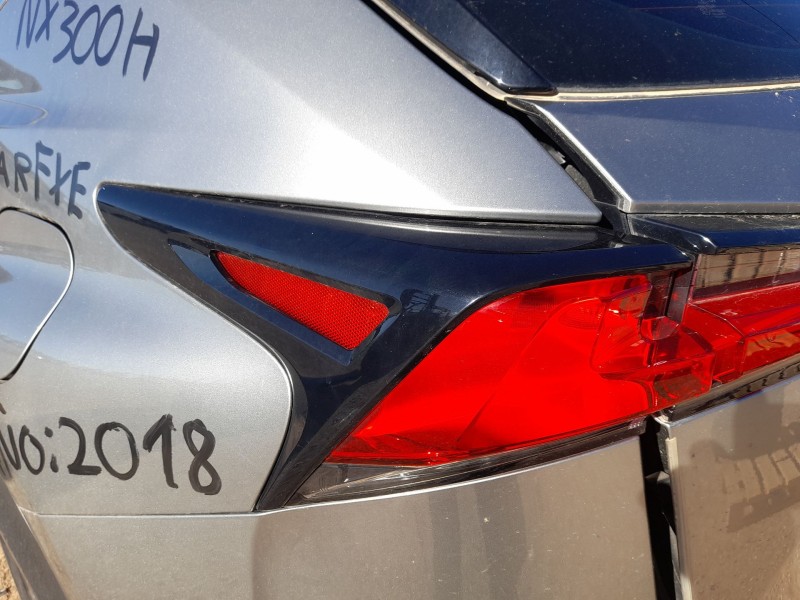 Recambio de piloto trasero izquierdo exterior para lexus nx (_z1_) 300h (ayz10_) referencia OEM IAM 8156178021  