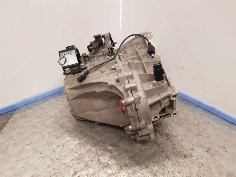 Recambio de caja cambios para hyundai i30cw comfort referencia OEM IAM WAJ6C 4300032350  428845 6VELOCIDADES