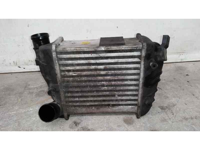 Recambio de intercooler para audi a4 berlina (8e) 3.0 tdi quattro (150kw) referencia OEM IAM   IZQ