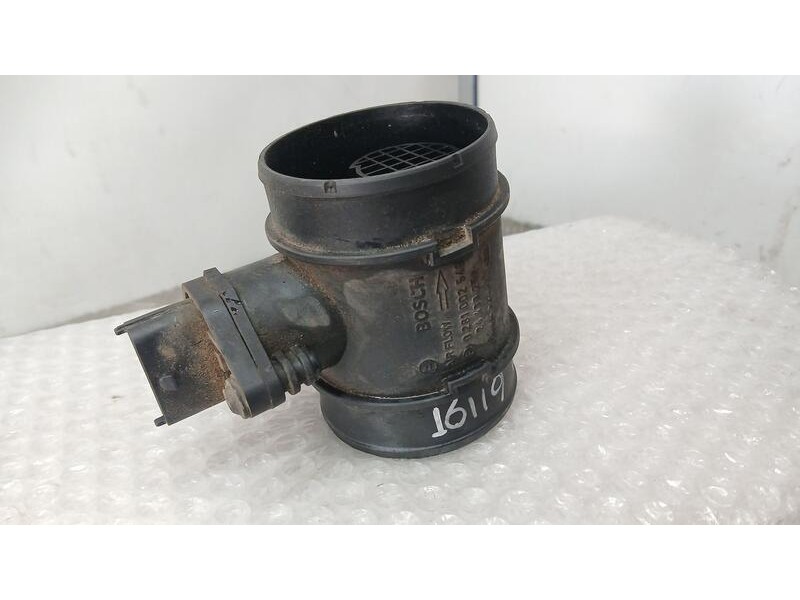 Recambio de caudalimetro para opel corsa c essentia referencia OEM IAM 24439252 BOSCH 0281002549