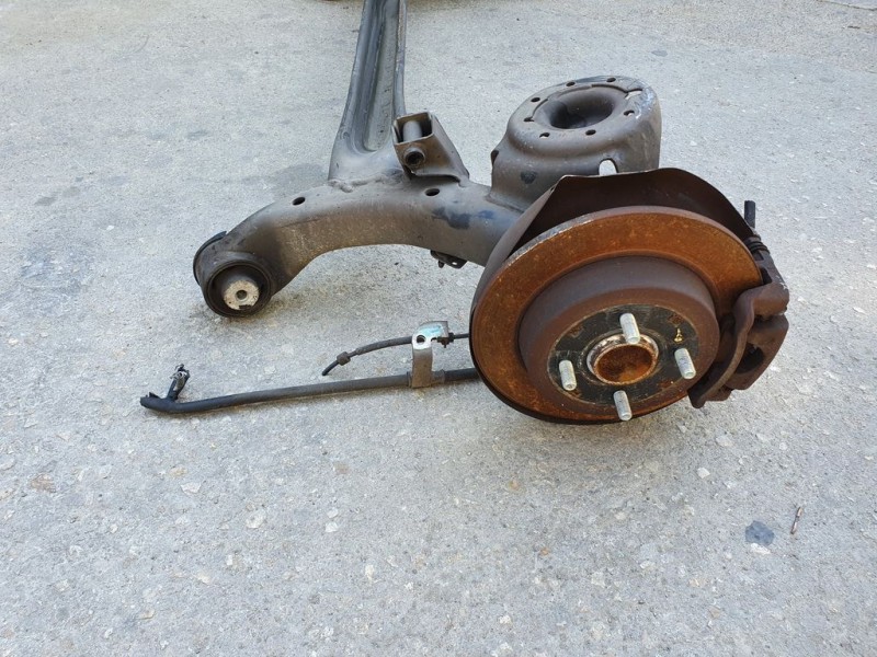 Recambio de puente trasero para kia rio basic referencia OEM IAM 551001W110  DISCO 4 TORNILLOS C/ ABS