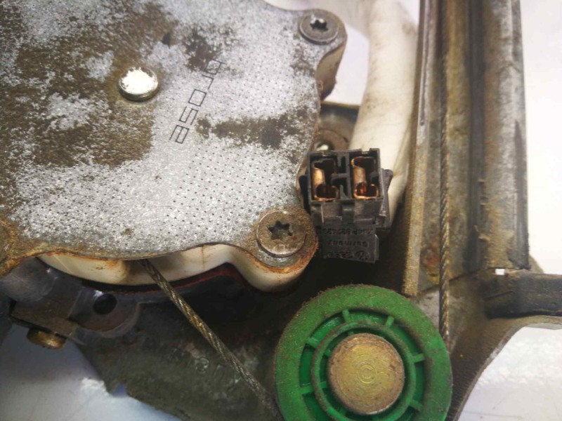 Recambio de elevalunas trasero izquierdo para audi 80/90 (893) 80 referencia OEM IAM 893839397A  DOS PINS