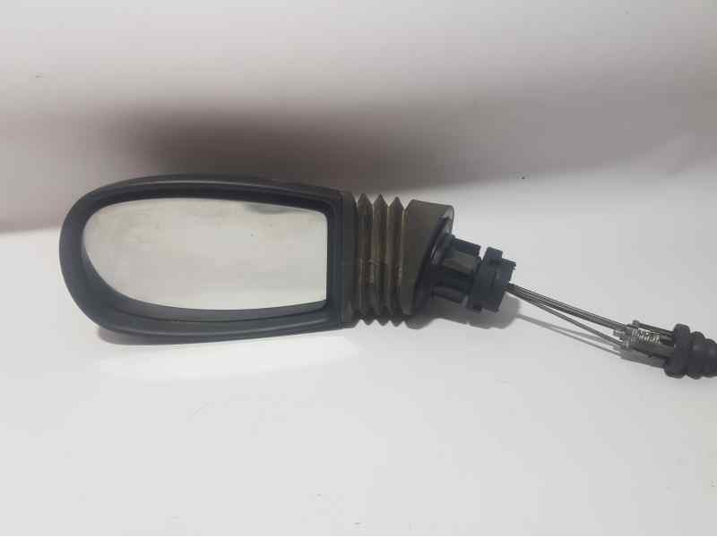 Recambio de retrovisor izquierdo para fiat punto berlina (188) 1.2 8v active referencia OEM IAM  0157178 C MANDO MAGNETI MARELLI