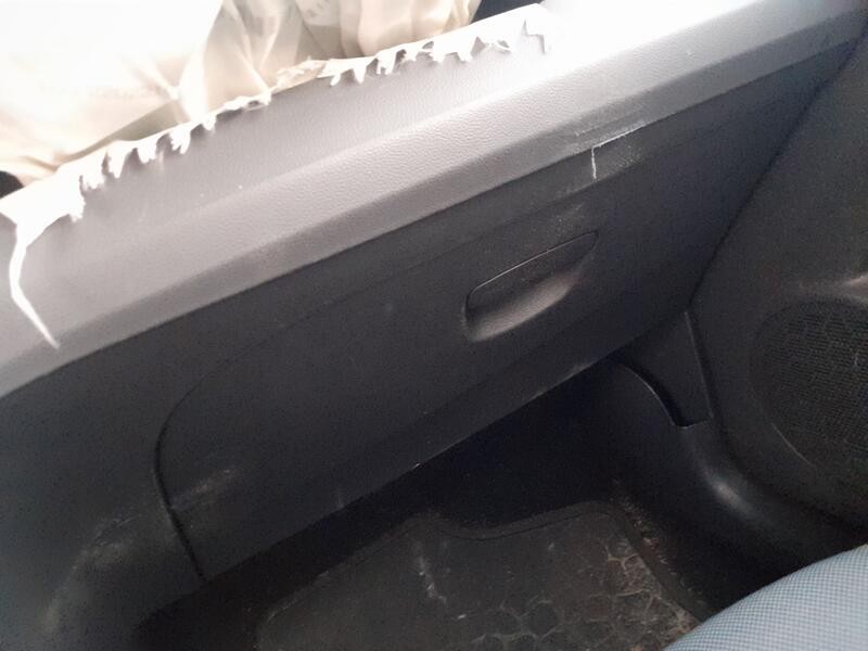 Recambio de guantera para seat ibiza iv (6j5, 6p1) 1.2 tsi referencia OEM IAM 6P1857095G  