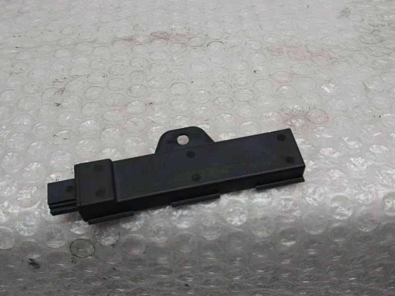 Recambio de amplificador antena para bmw x2 (f39) sdrive18d referencia OEM IAM 9220832  