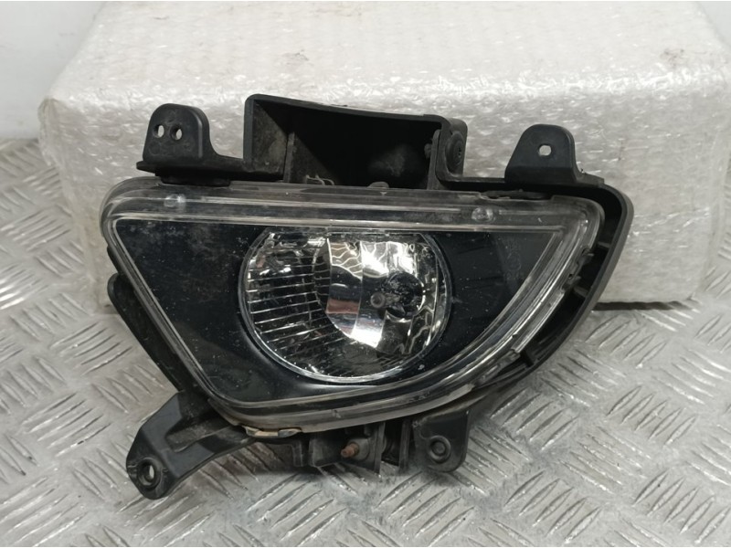 Recambio de faro antiniebla izquierdo para hyundai i30cw comfort referencia OEM IAM 12543  