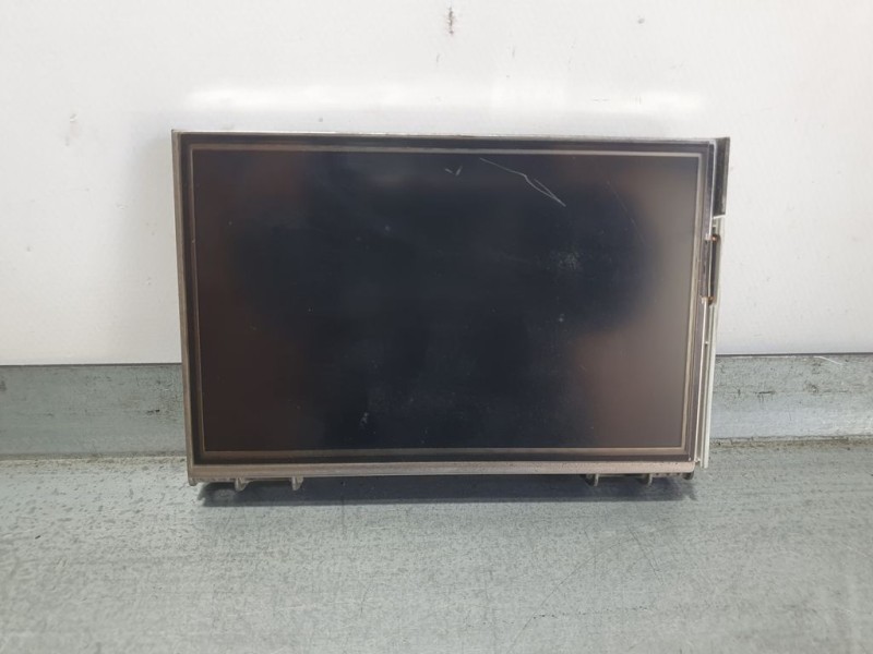 Recambio de pantalla multifuncion para peugeot 2008 (--.2013) 1.5 blue hdi referencia OEM IAM 9825029180  PANTALLA RAYADA