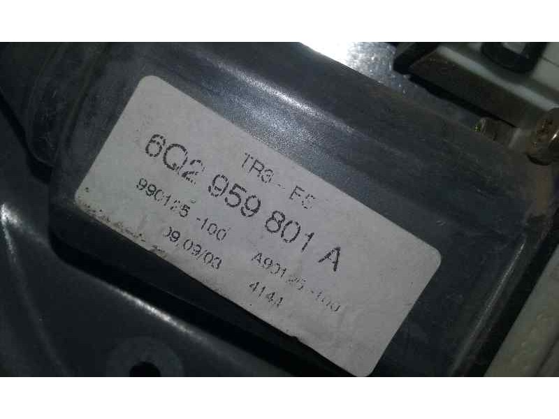 Recambio de elevalunas delantero derecho para seat ibiza (6l1) cool referencia OEM IAM 6Q2959801A 26 PINS ELECTRICO